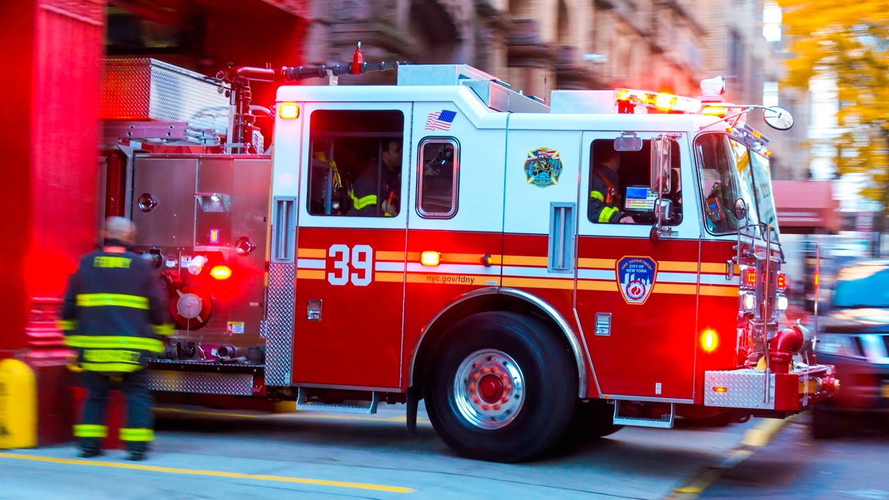 **FIRST RUN** BRAND NEW 2020 FDNY Engine 39 Responds to Emergency Gas Leak and Packs Rig