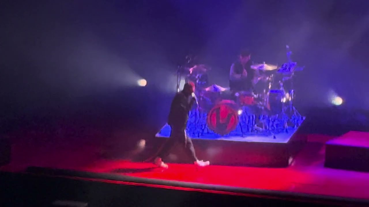 Vignette - twenty one pilots Live at Climate Pledge Arena in Seattle, WA 8/22/2024
