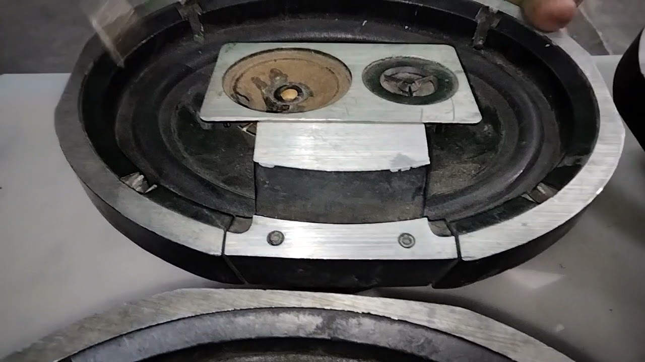 Como identificar unas JBL T-545 originales !!