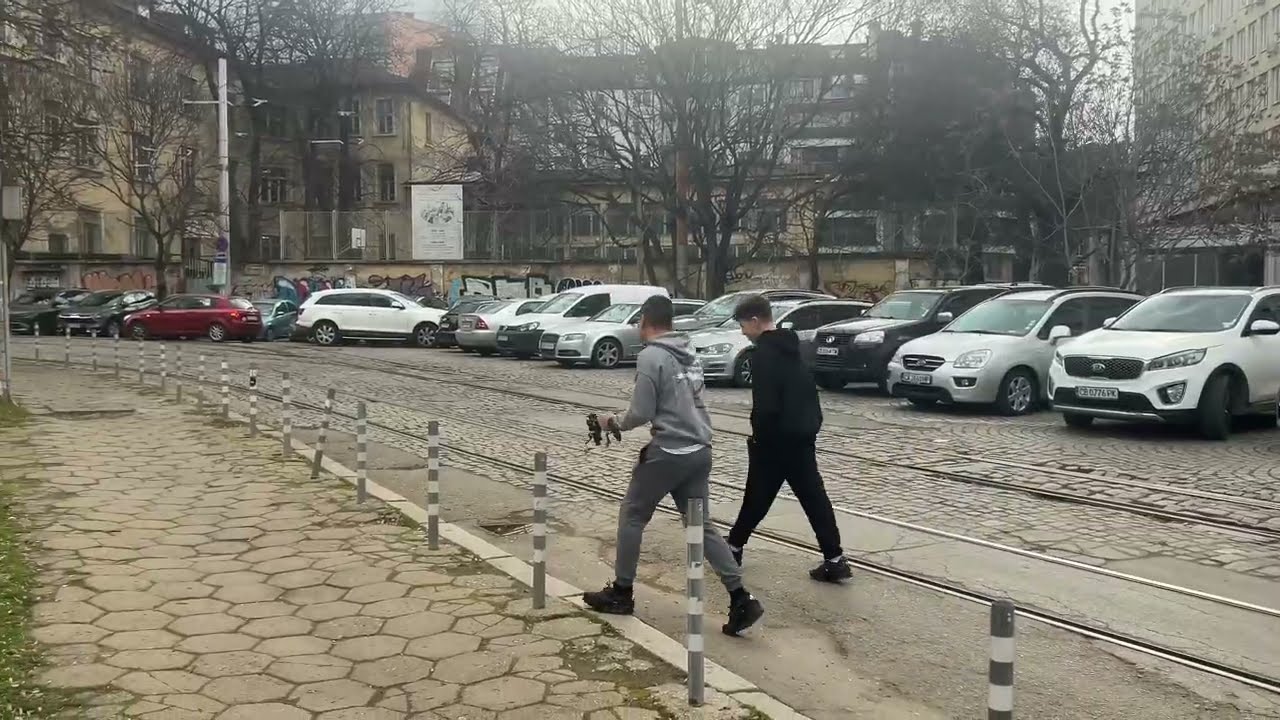 С подаване на документи за синя зона за паркиране ми започна годината и още...
