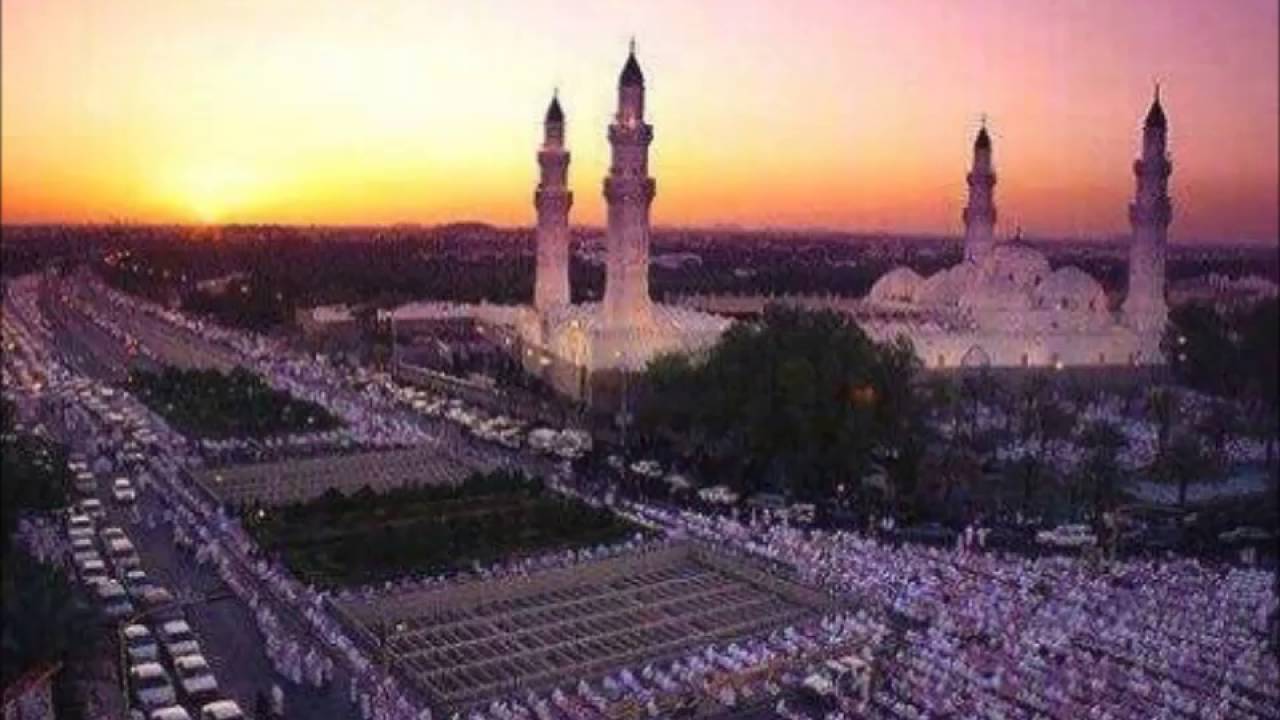 سورة الرحمن للشيخ محمد أيوب من تهجد مسجد قباء لعام 1426 هـ