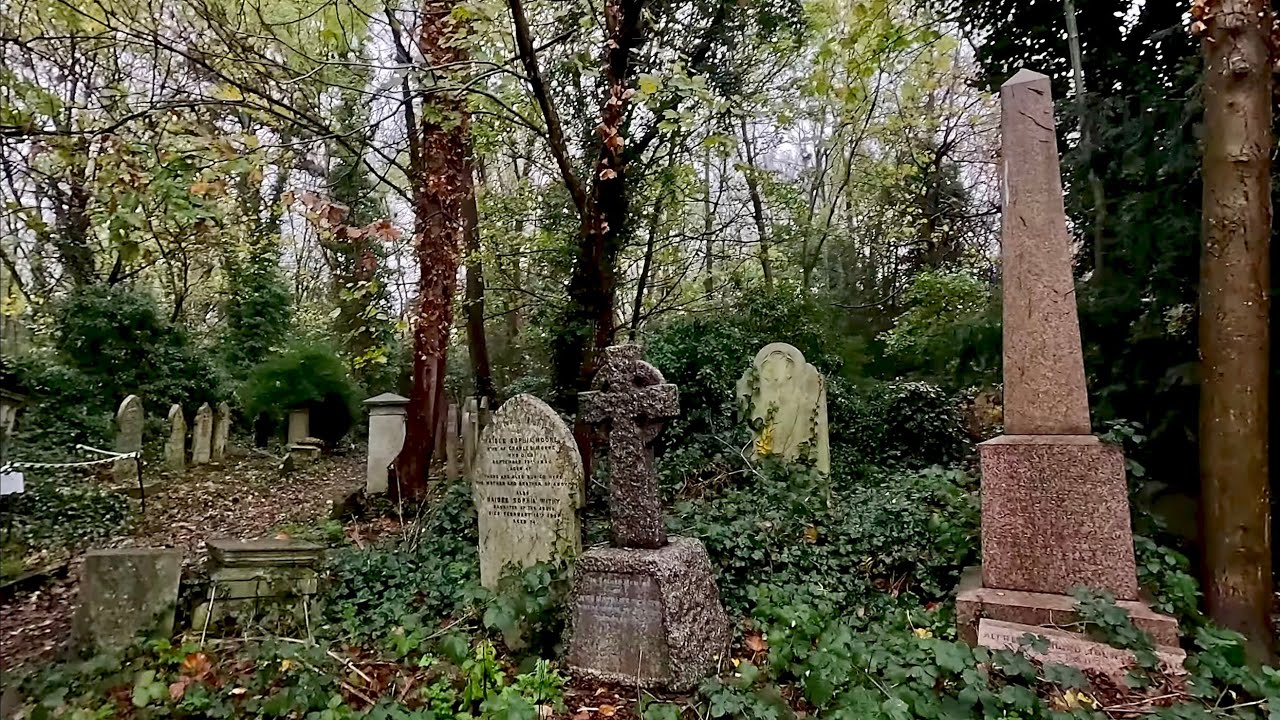 4K Abney Park Cemetery, London: ☔️ A Walking Tour of a Magnificent Victorian Garden