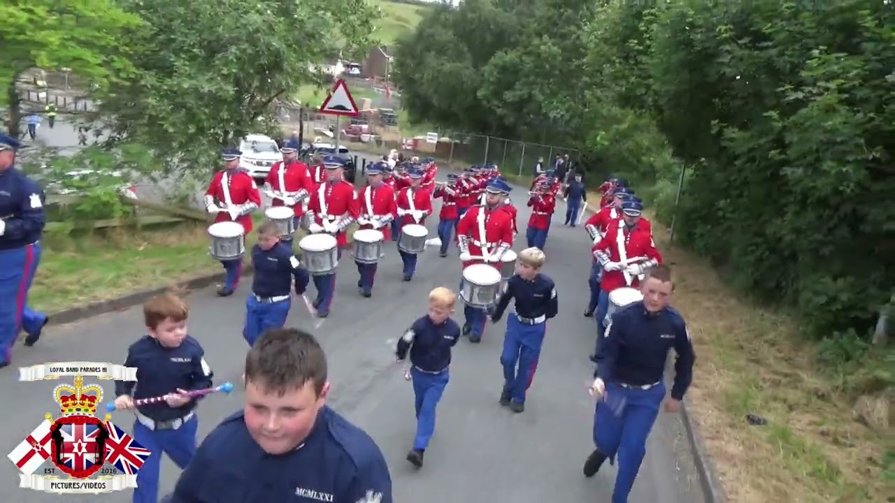 Portadown Defenders FB @ Ballynahinch Protestant Boys FB Parade 2024