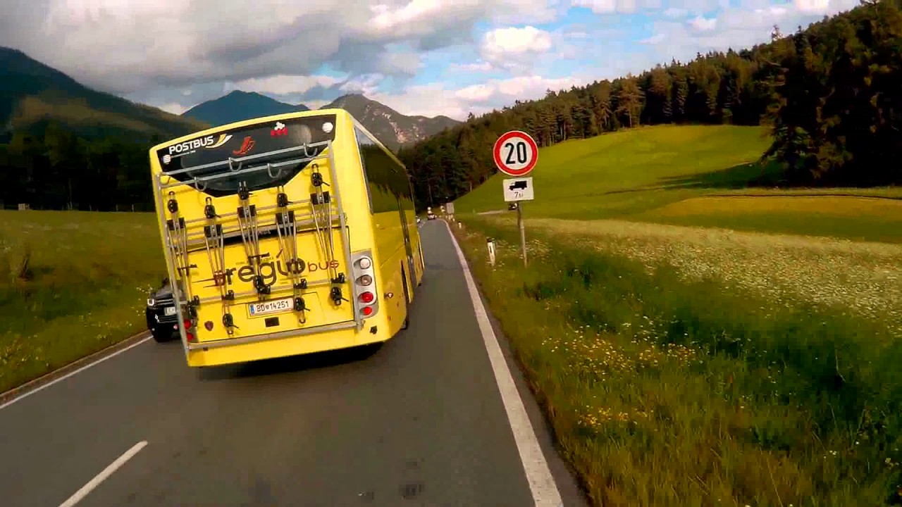 Спуск по трассе не предназначенной для велосипедов! Descent along a route not intended for bicycles!