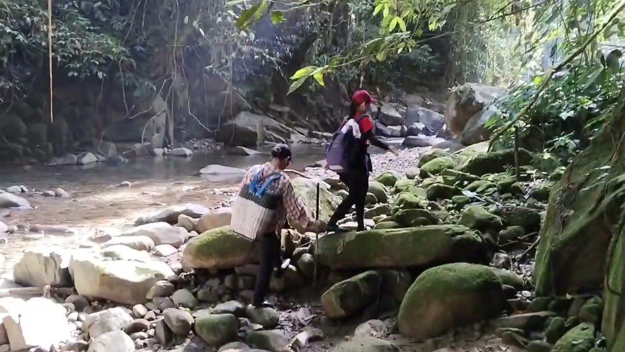 Dolibung Waterfall (Part 1/2)