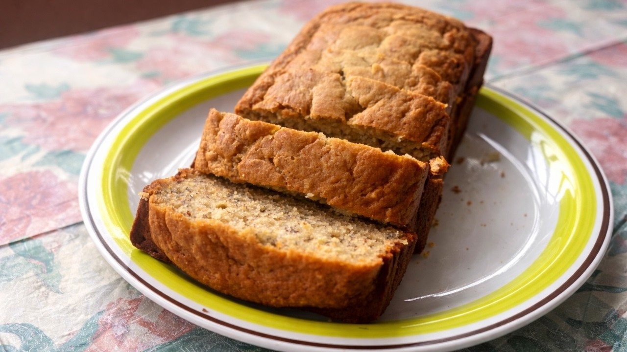 Soft & Moist Banana Bread in Under 1 Hour