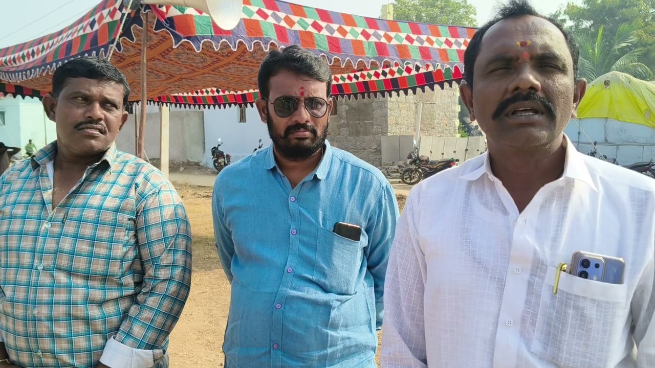 తుమిళ్ల సీనియర్స్ విభాగం బండలాగుడు పోటీలు 