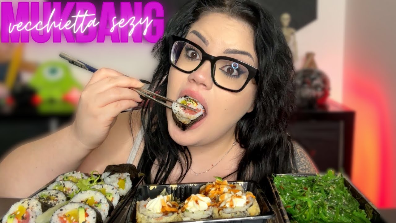 MUKBANG SUSHI FUTOMAKI E PARLO DEL MIO FUTURO ! / chiara paradisi