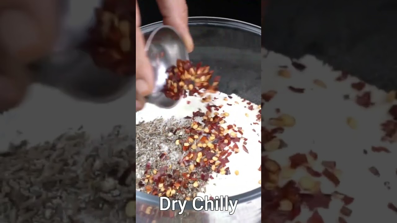 Crispy & Crunchy Mathri Recipe | Easy Indian Snack | Namkeen Mathri #shorts