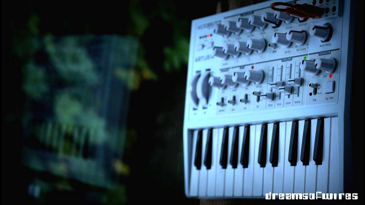 'Slasher Movie' - Arturia Microbrute & Korg Volca Keys (minimal fantasy horror soundtrack)