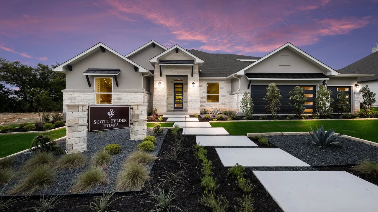 INSIDE STUNNING HOUSE TOUR NEAR SAN ANTONIO TEXAS