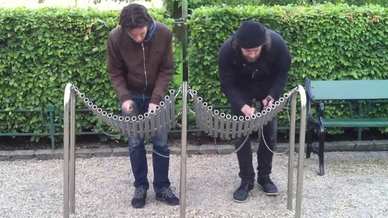 Dean Spunt and Scott Cornish play the vibes in Bergen, Norway