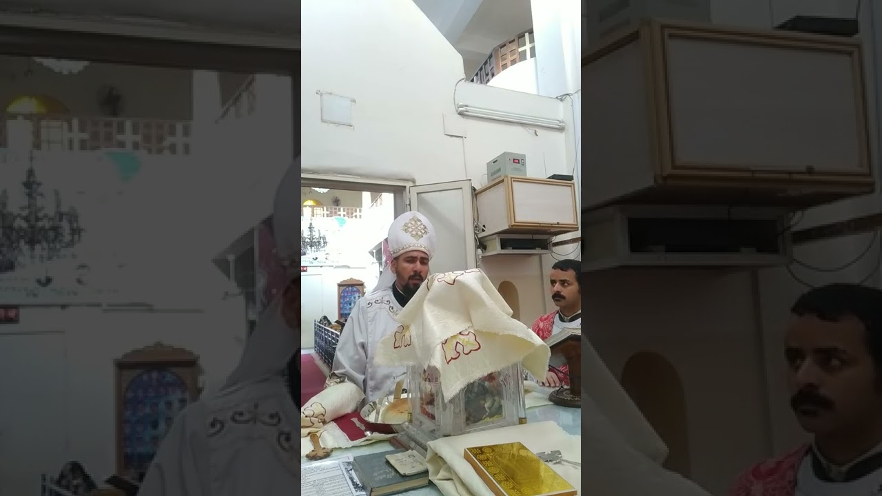 قداس باسيلي رائع لابونا الحبيب صاحب الصوت النقي والجميل القس ابيفانيوس يونان في كنيسة العذراء العور