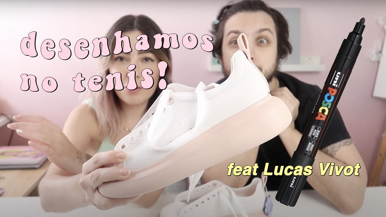 desenhamos no meu tênis! eu fiz um pé e o lusca fez o outro kk