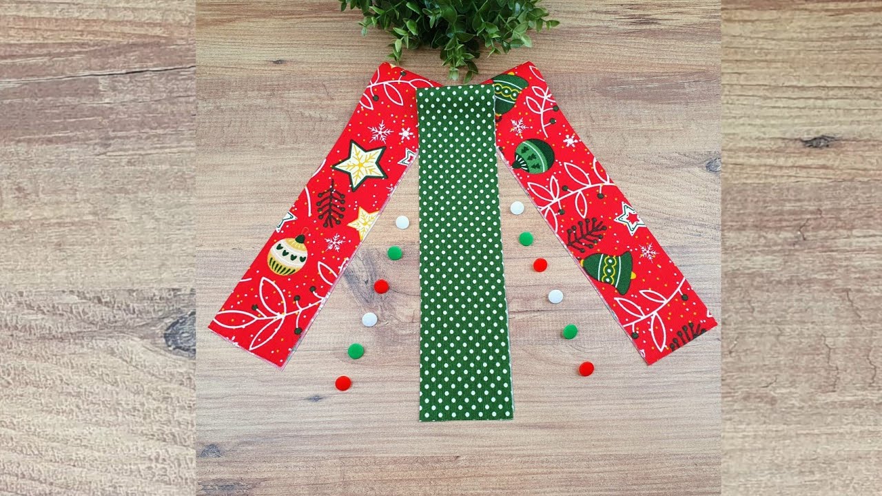 Watch Me Turn Tiny Fabric Pieces into the Sweetest Christmas Gift 🎁✨