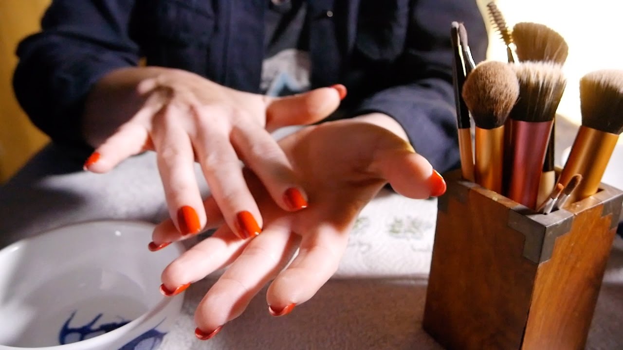 Relaxing Brush Cleaning | ASMR Hands, Slight Tapping & Tinkles