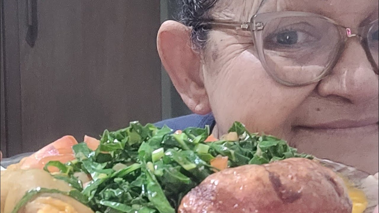 Bora de linguiça pé de porco couve maravilhoso gratidão sempre a Deus e a vcs 