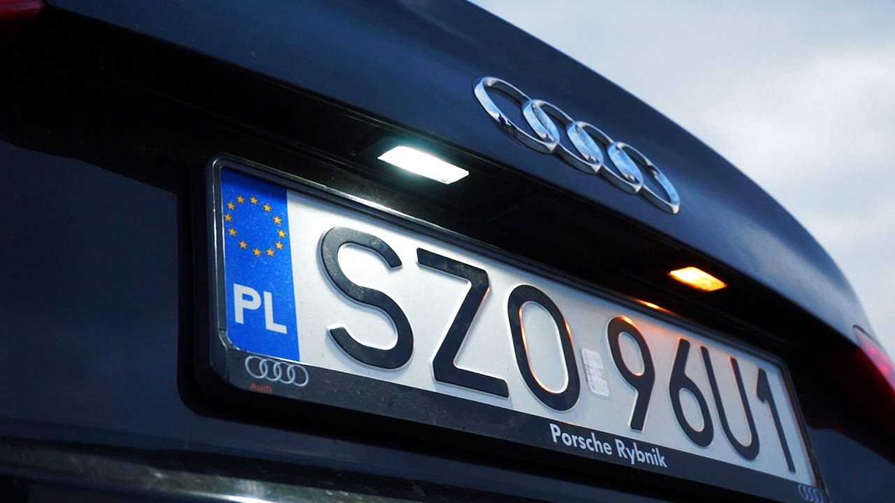 Wymiana żar&oacute;wek rejestracji na LED w Audi A4 B8, A5 B8