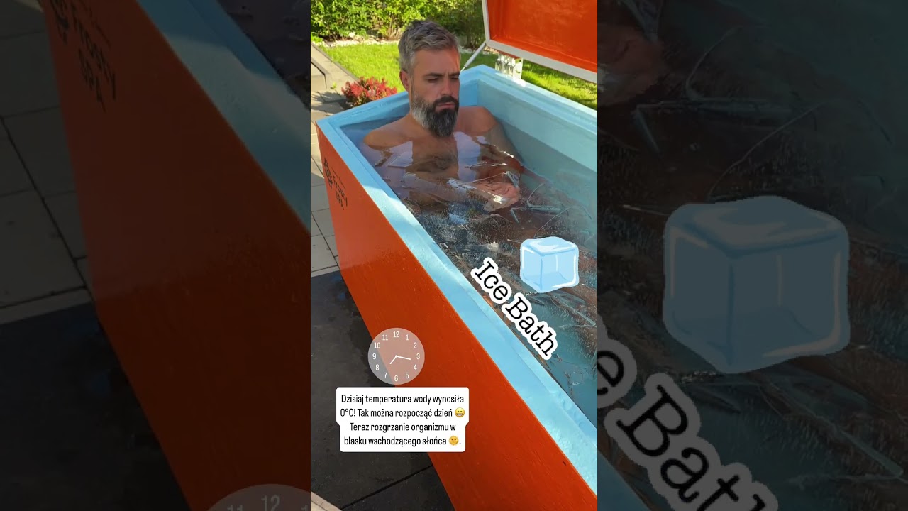 Rozpoczęcie dnia od lodowatej kąpieli. Temperatura wody 0°C 😁 