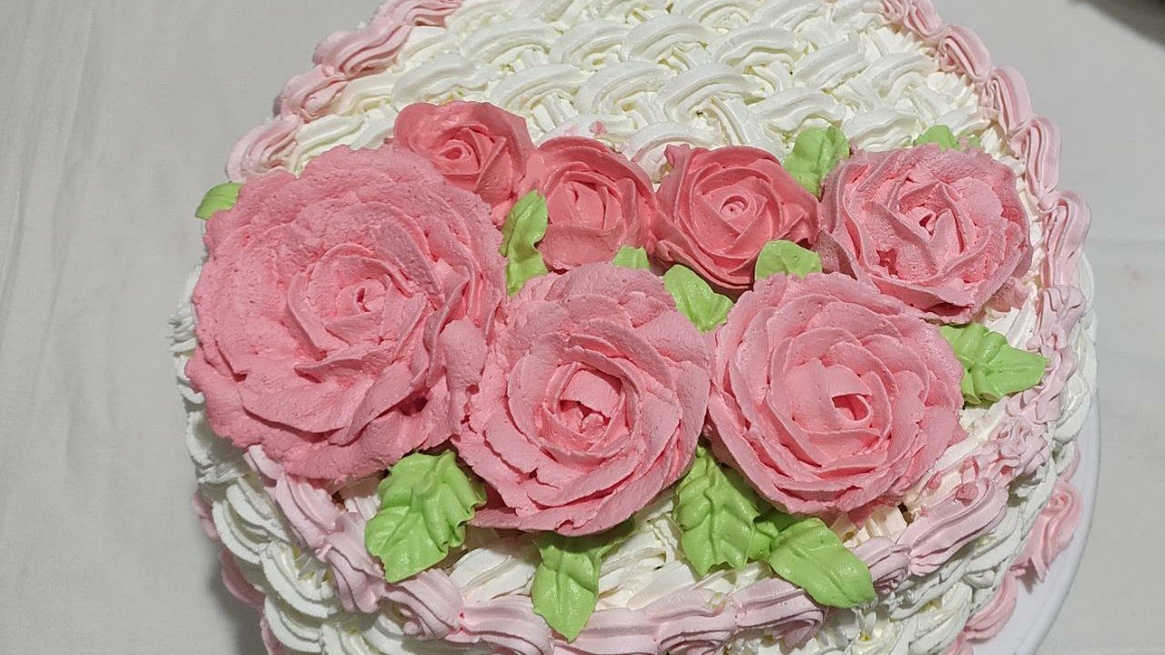 Cake decorating: basket of flowers طريقة تزيين الكيك: سلة زهور