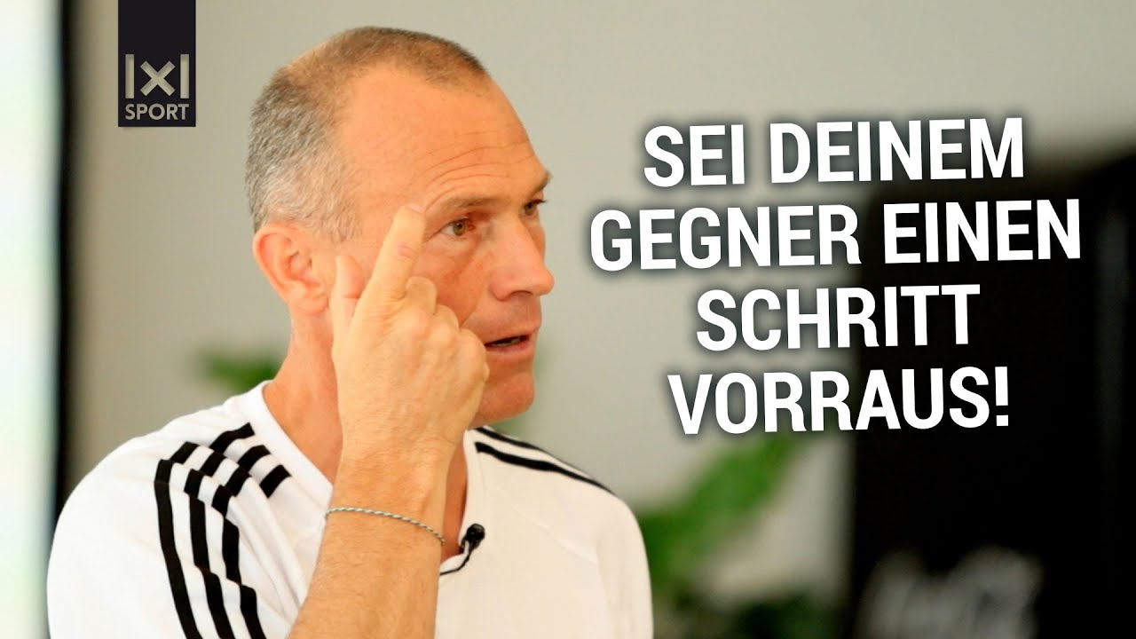Fu&szlig;balltaktik: Erfolg gegen mauernde Gegner durch Gedanken- und Aktionsvorsprung