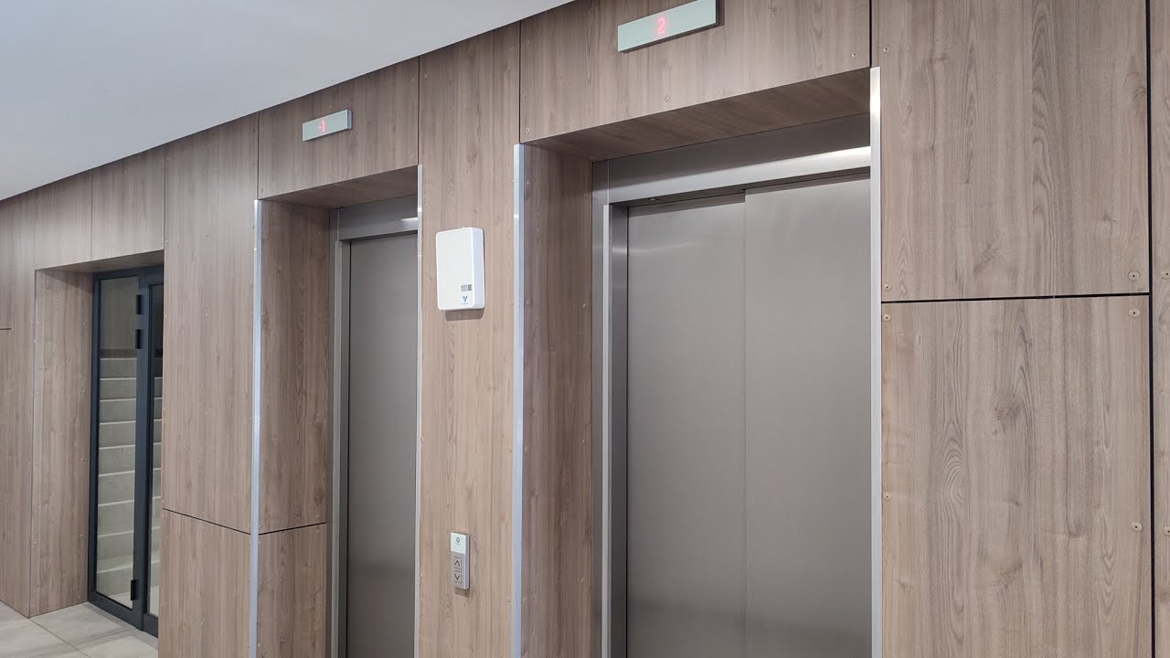 2x OUTSTAING, QUICK, EFFICIENT and SMOOTH Schindler 5500 lifts - Diljska 5 - Belgrade, Serbia
