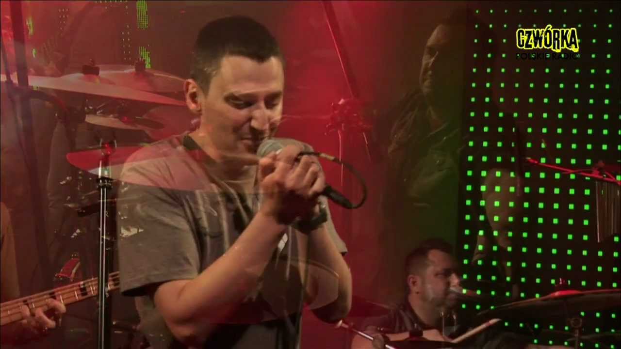 Indios Bravos - Łatwo jest mówić prawdę kiedy nie trzeba klamać (na żywo w Czwórce)