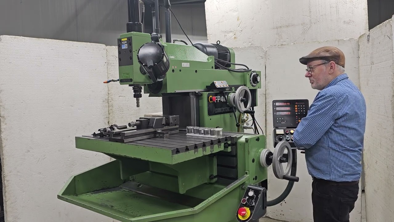Our Deckel FP4MK demonstrated