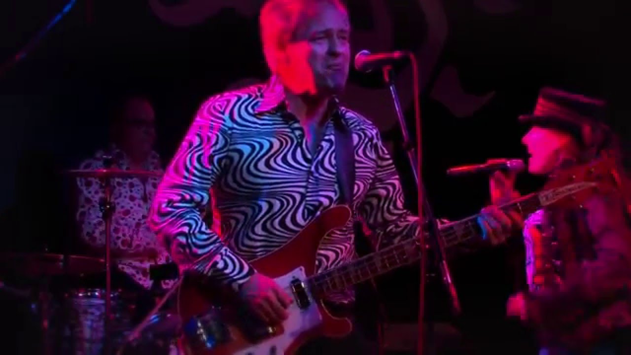 Beautifools live in der Sumpfblume