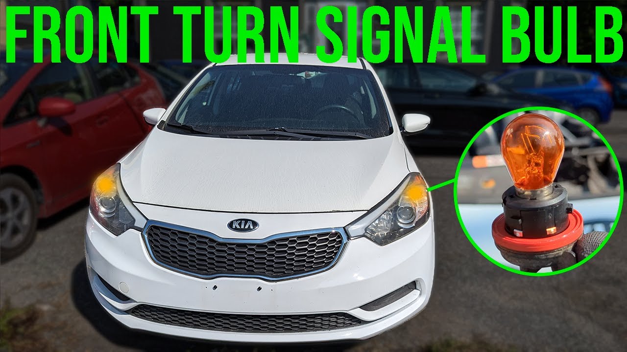Как заменить лампу переднего указателя поворота - Kia Forte (2014-2016)