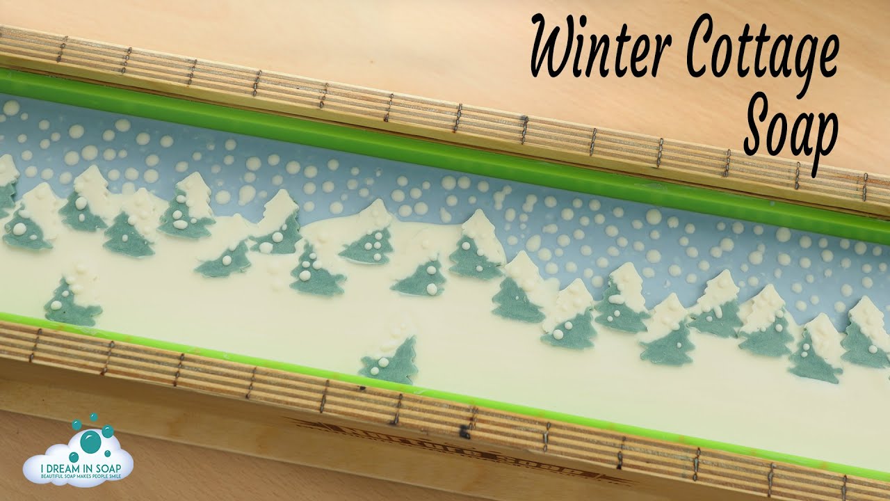 ❄️🎄Making a cold process Christmas Soap with a winter cottage theme🎄❄️