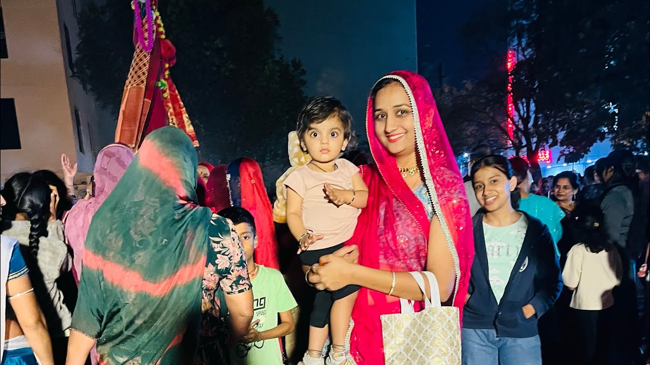 Ham bhi gye holi Dahan Dekhne or ￼🔥🥳#halo #holisongs #cutebaby 