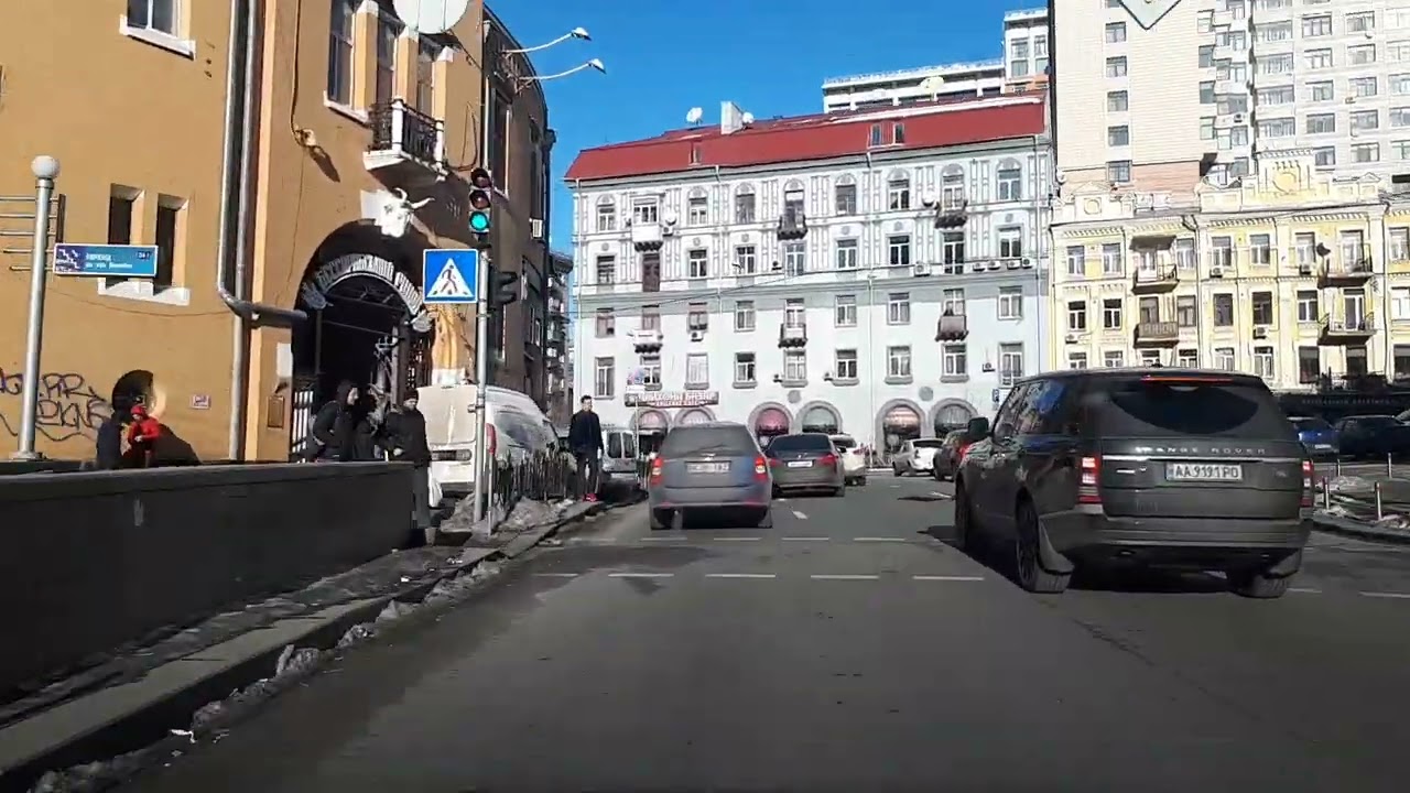 Урок вождения в центре