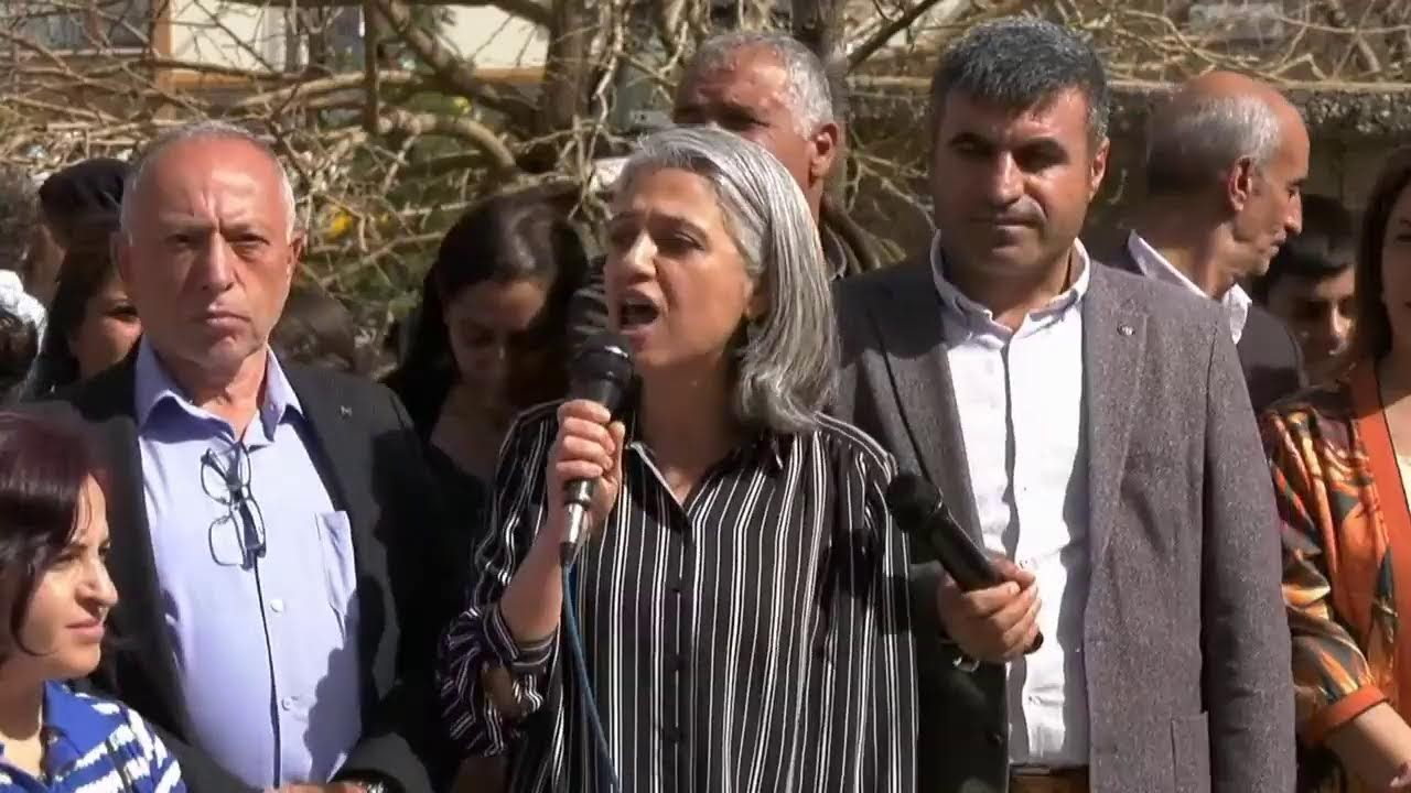 Eş Sözcümüz Çiğdem Kılıçgün Uçar'ın katılımıyla Şırnak'ta halk buluşmasındayız