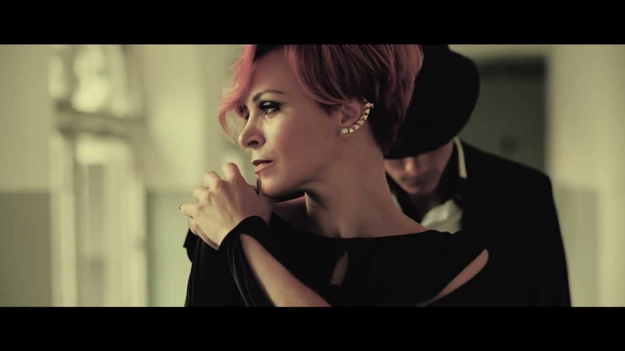 Ivana Marić TKO SI MI TI official video 2013