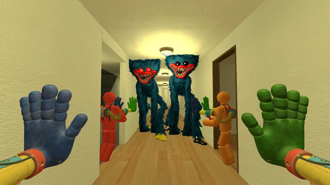 RED EYES & BLACK EYES! Huggy Wuggy With RED EYES & BLACK EYES Chase 100 Players in Liminal Hotel