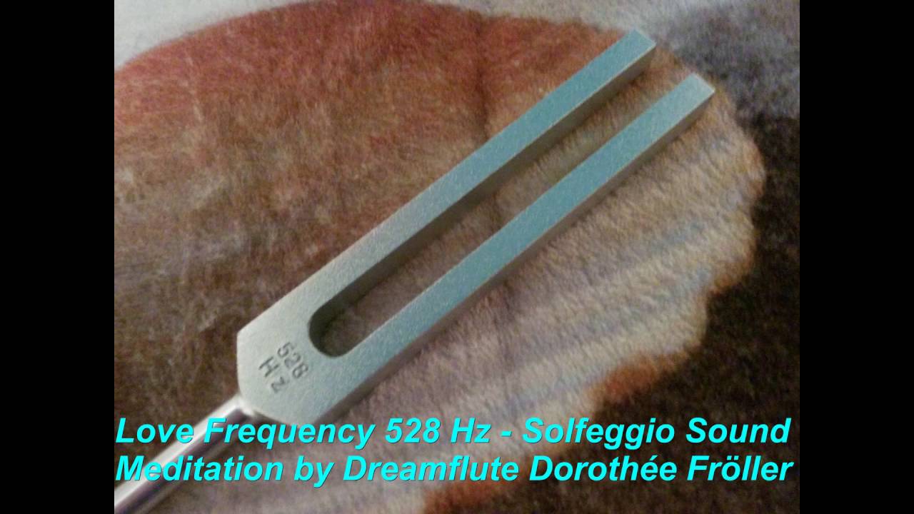 Love Frequency 528 Hz - Solfeggio Meditation By Dreamflute Dorothée Fröller