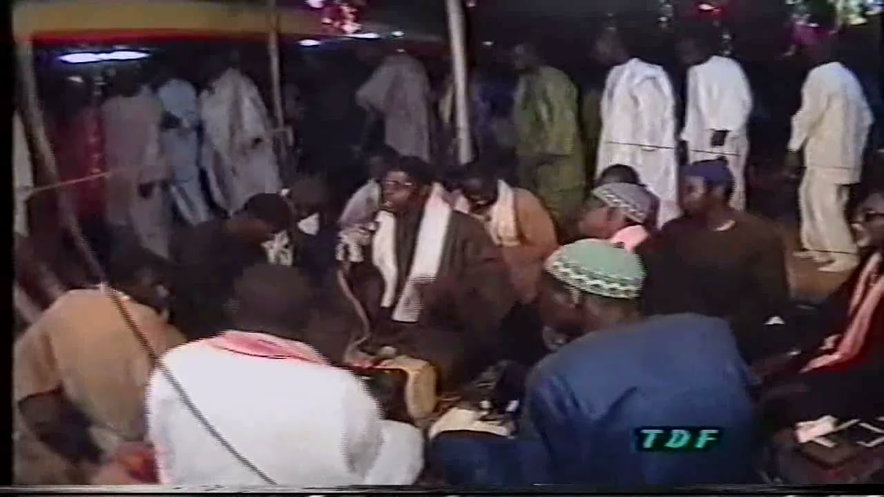 5 eme partis Serigne Fallou Ndiaye Touba Khaye Ndiaye Fall 2004 par TDF 77 634 95 41