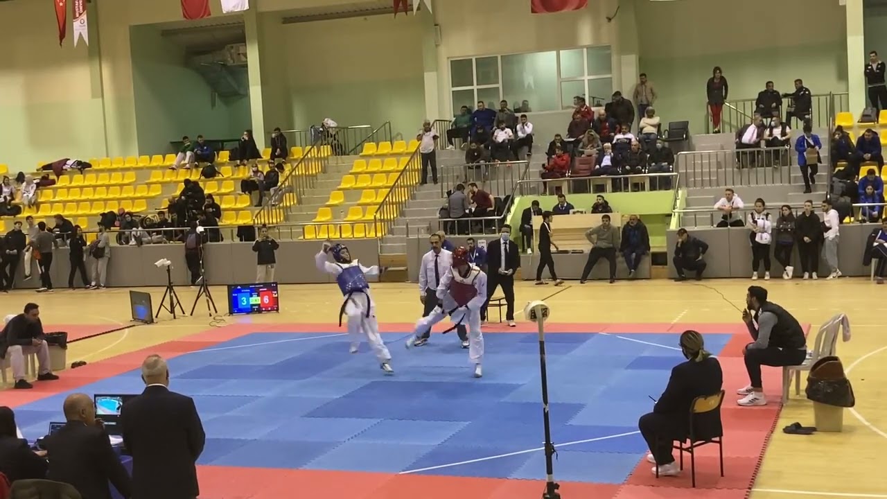 Oğulcan Çalık (İstanbul) Osman Türker Köse (Ankara) Türkiye Ünilig Taekwondo Şamp. 63 kg FİNAL