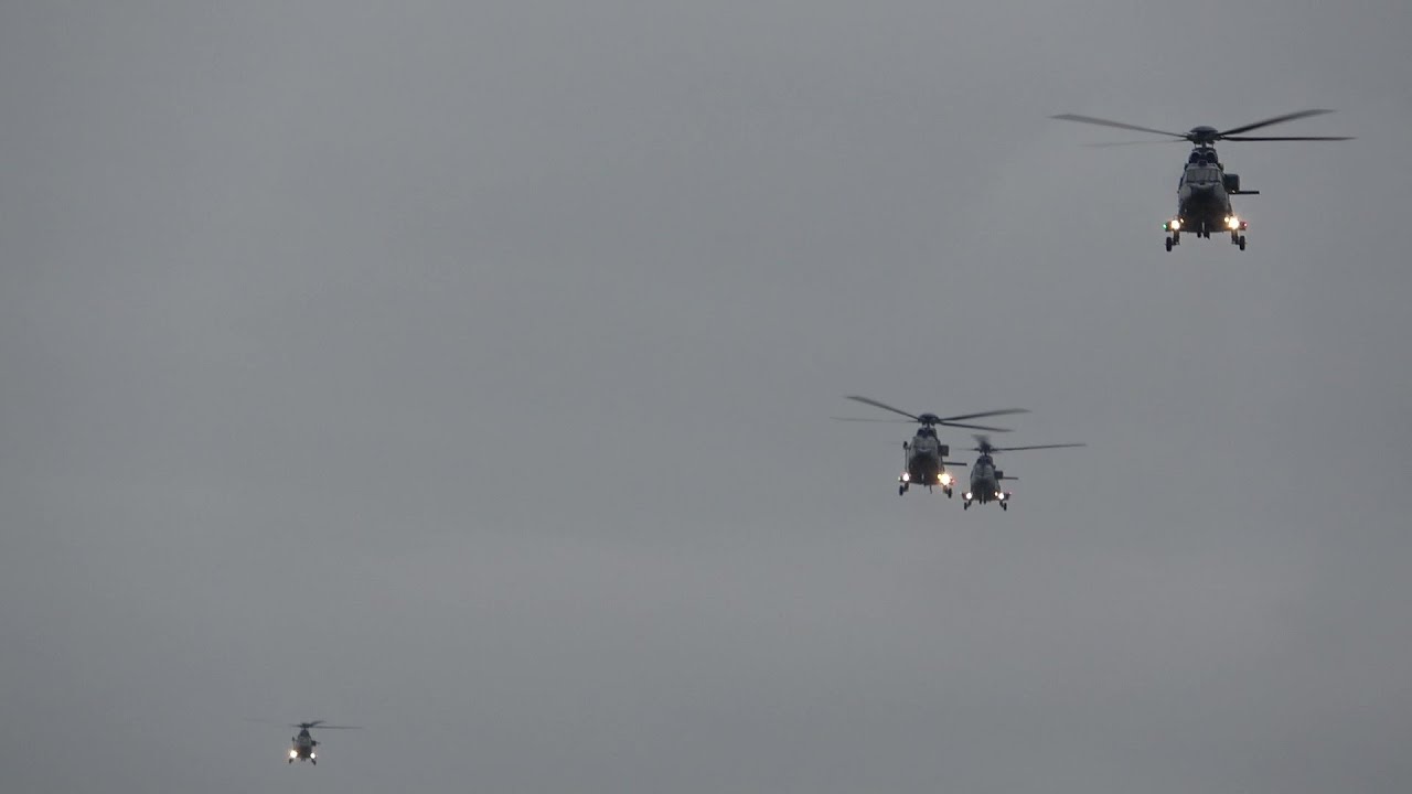 4 Super Pumas landen bei Bundespolizeifliegergruppe Sankt Augustin + LdbKW