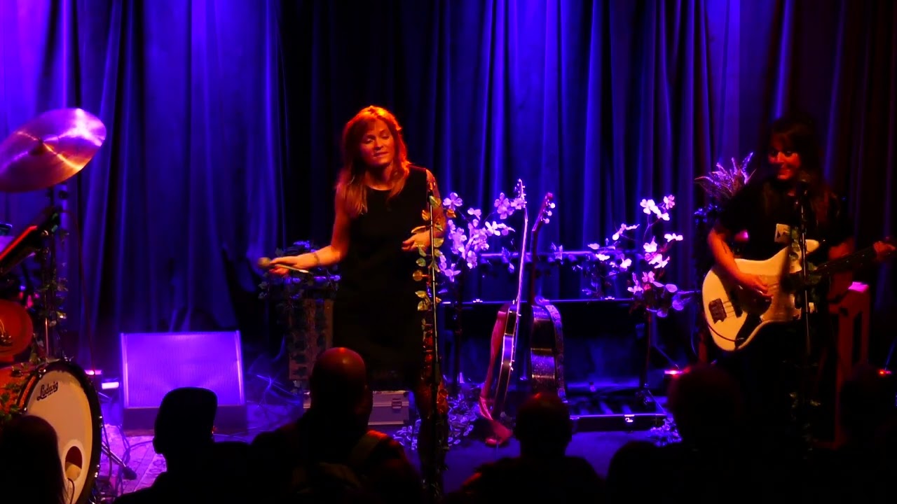 Billy NoMates (with band) - Peter - live at Hebden Bridge Trades Club