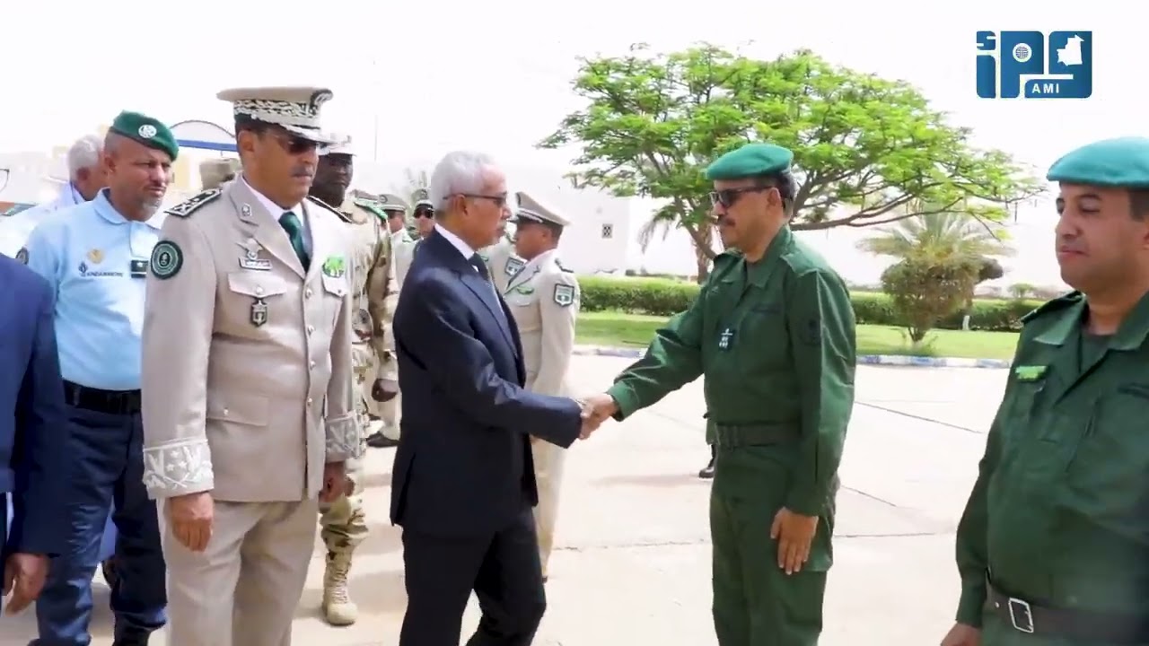 وزير الدفاع الوطني يؤدي زيارة لبعض المنشآت التابعة لقطاع الدرك بروصو