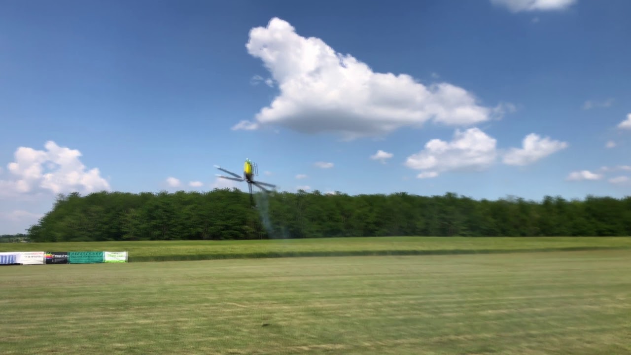 Tam&aacute;s T&oacute;th   Jetmodell meeting   T-Rex 600N