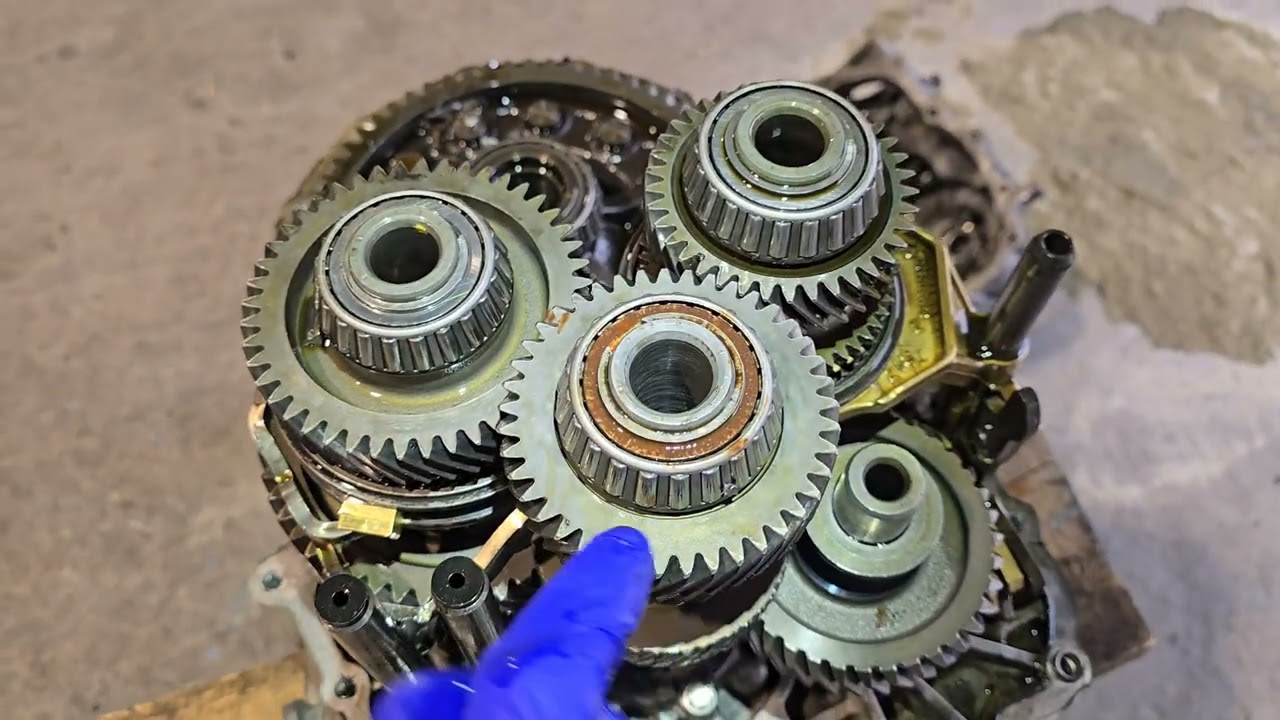 1.9 tdi 02M gearbox opening and inspect after 4th gear blown