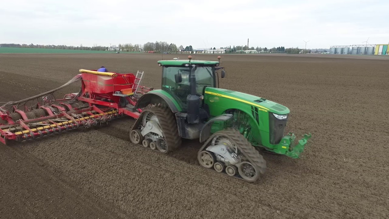 Mega siew pszenicy John Deere 8370 R na gąsienicach & John Deere 9520 Kombinat Rolny Kietrz