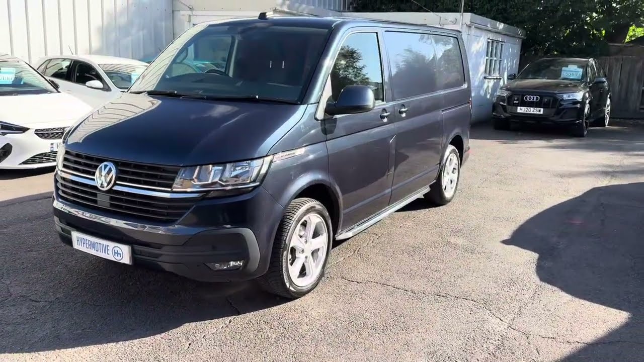 VW Transporter Highline &ldquo;Starlight Blue&rdquo; walk around