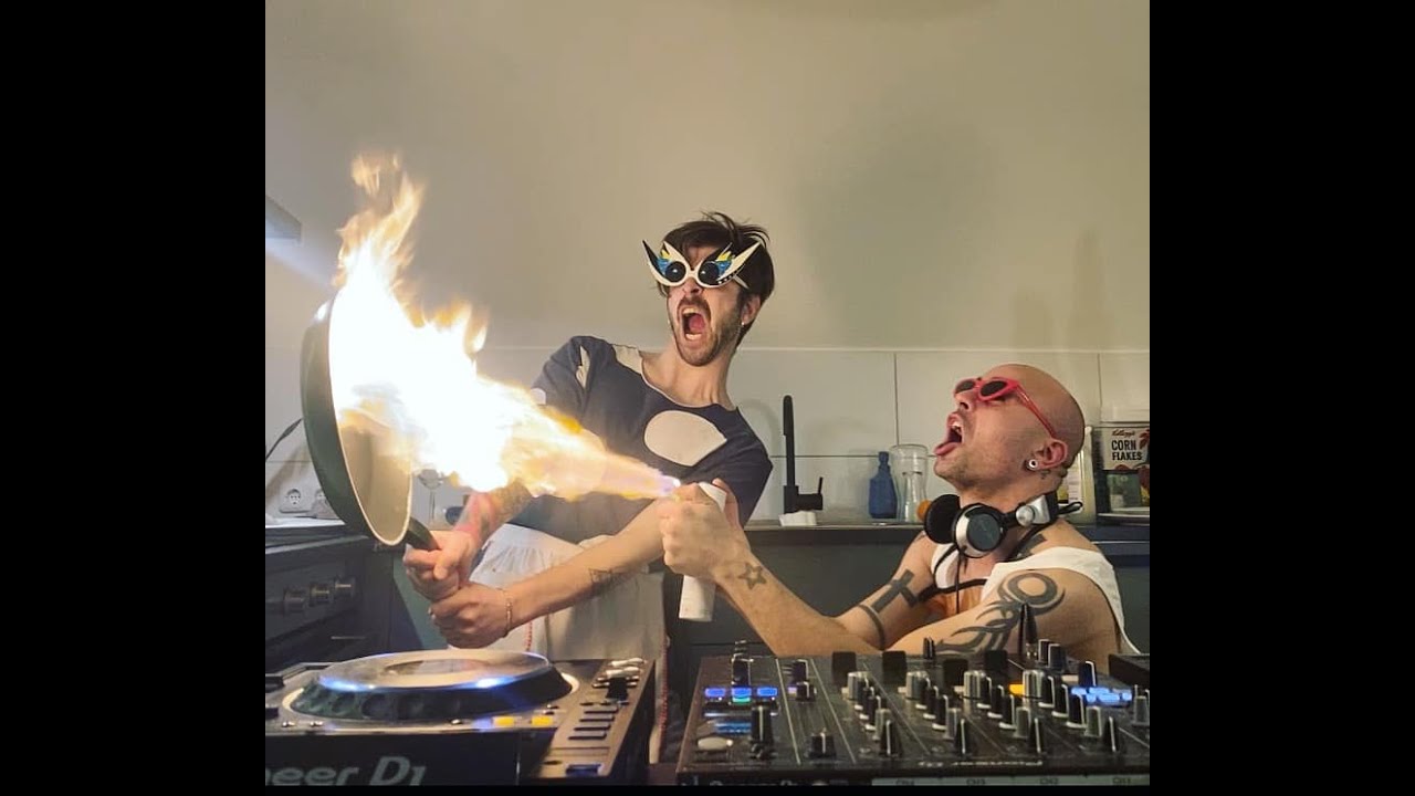 How to kill your boring coronavirus quarantine - Techno Carbonara w/ Angy Kore b2b Gabriel Padrevita