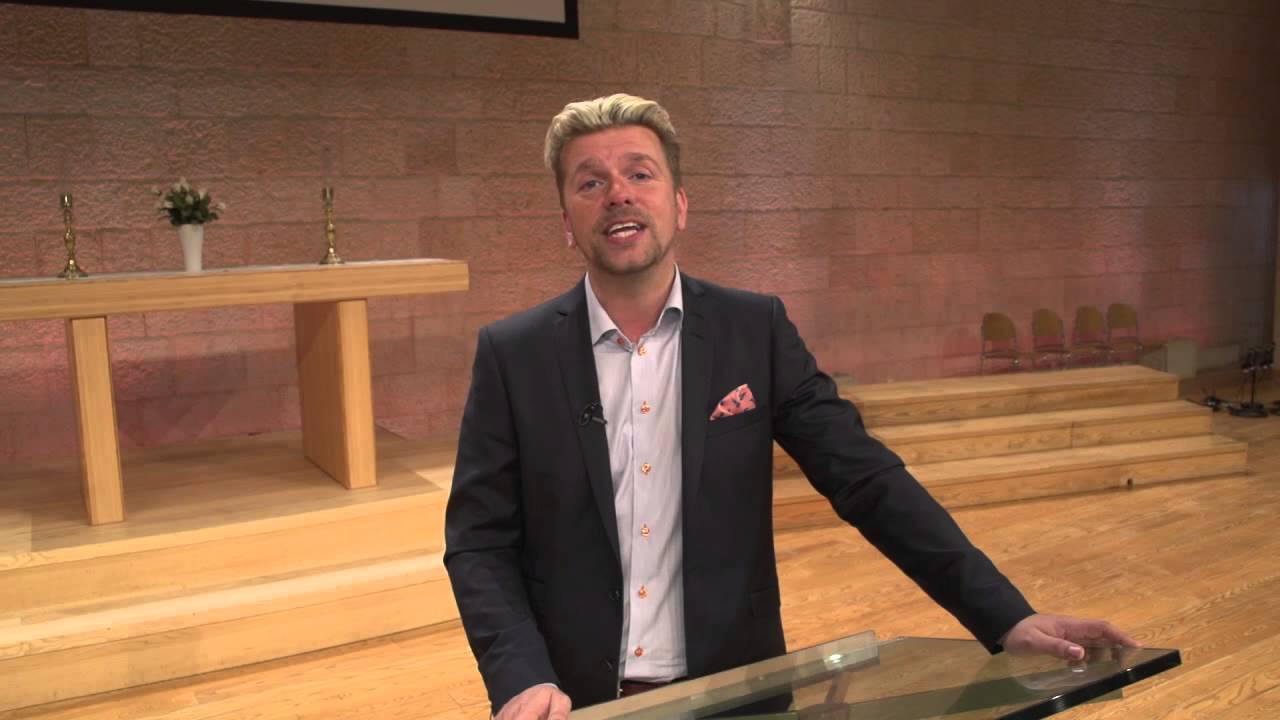 Joakim pratar om framtiden för Livets Ord