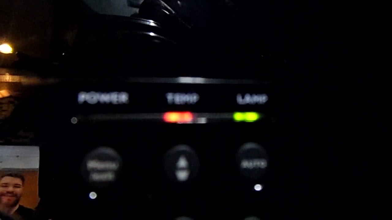 projetor ms510+ e desligando sozinho