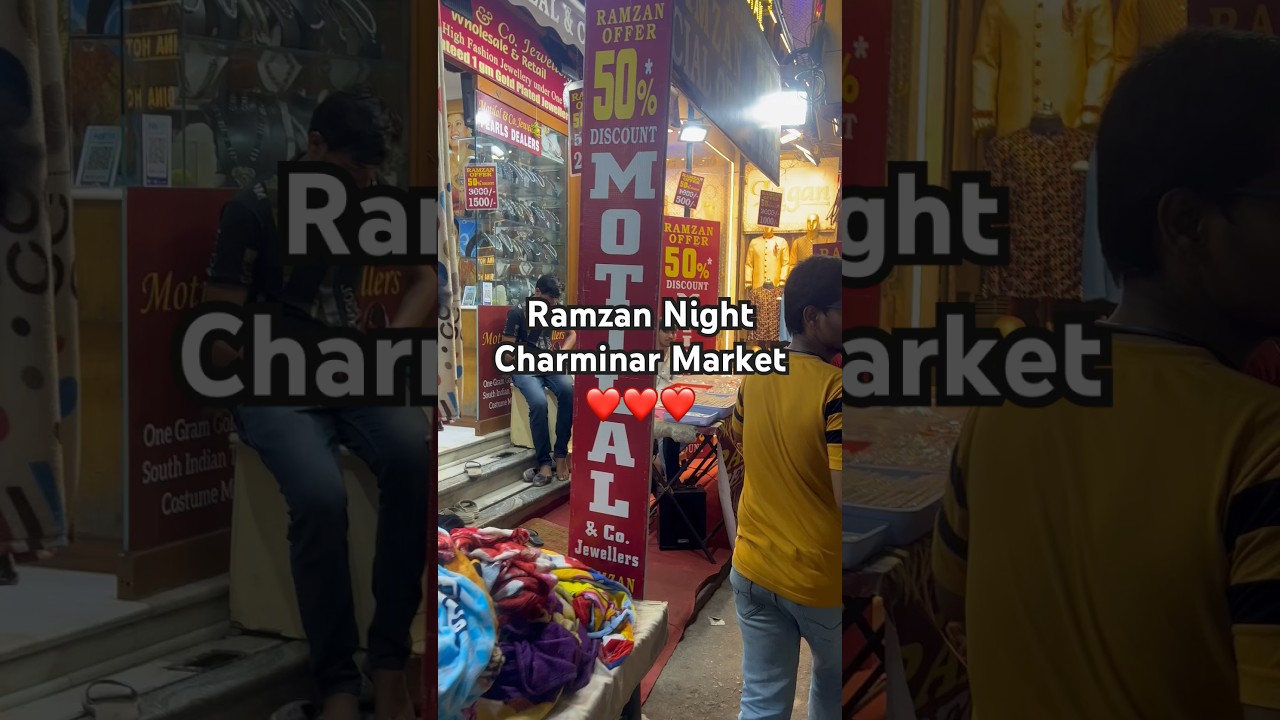 Charminar Ramzan Night market #entertainment #hyderabad #charminar #streetshopping #shopping #sale